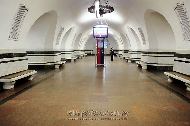 Станция "Алексеевская". Станционный зал. 