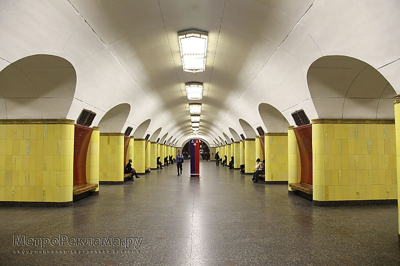 Станция метро "Рижская" станционный зал
