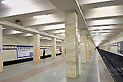 Станция "Новые Черёмушки". Станционный зал. Постеры на путевых стенах размером 4,0 х 2,0 м.