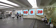 Станция "Марьино". Подземный вестибюль, несветовые щиты №10, 8, 20 по выходу пассажиров в город